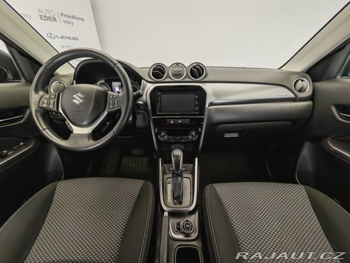 Suzuki Vitara 4x4, automat , benzín 2019