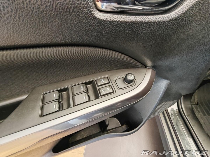 Suzuki Vitara 4x4, automat , benzín 2019
