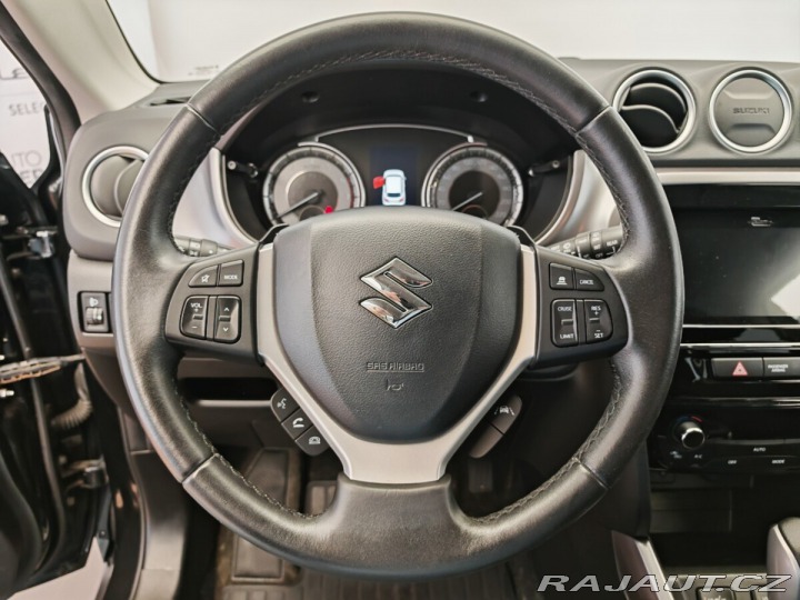 Suzuki Vitara 4x4, automat , benzín 2019