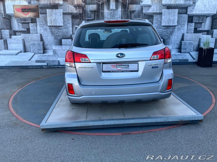 Subaru Outback 2.0D,110KW,4x4,2.MAJ,NOVÉ 2014