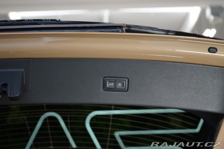 Audi Q8 50 TDI*MATRIX*PANO*360*ZÁ 2025