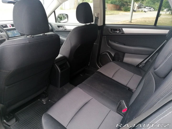 Subaru Outback 2.0D Comfort Navi CVT MY2 2015