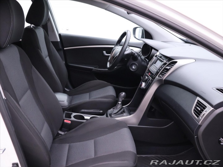 Hyundai i30 1,6 88kW Klimatizace CZ 2013