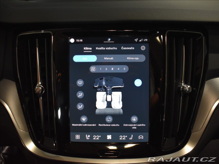 Volvo V60 2,0 B4 Plus Dark FWD 2025