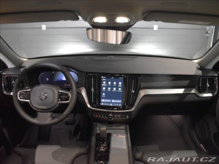 Volvo V60 2,0   B4 Plus Dark FWD 2025