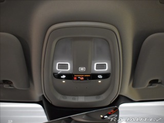 Volvo V60 2,0   B4 Plus Dark FWD 2025
