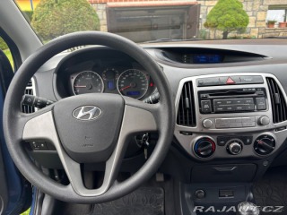 Hyundai i20 1,2 1800