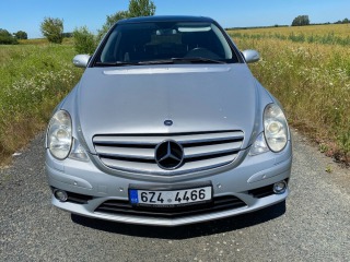 Mercedes-Benz R 3,0   R320 CDI 4-MATIC