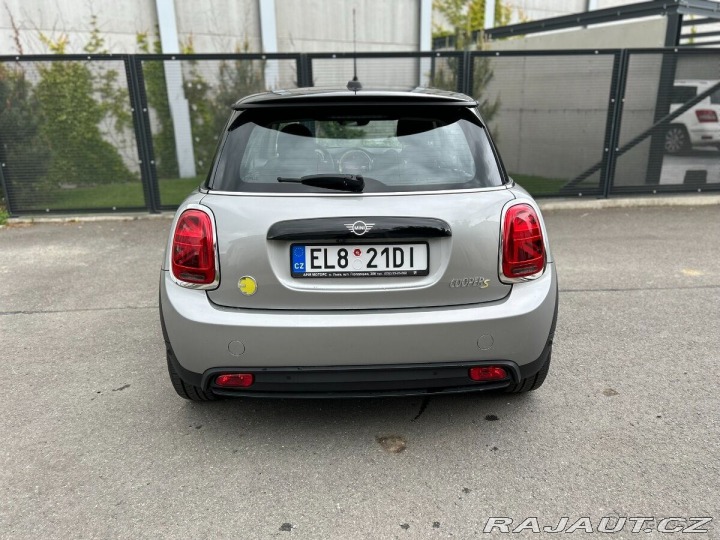 Mini Cooper SE Hatch,Top stav+zaruka 1800