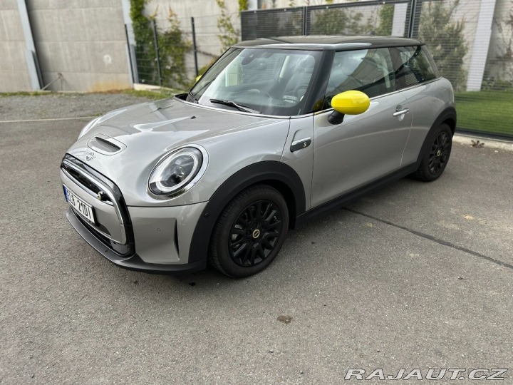 Mini Cooper SE Hatch,Top stav+zaruka 1800
