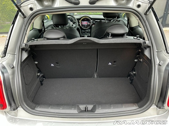 Mini Cooper SE Hatch,Top stav+zaruka 1800