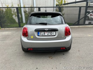 Mini Cooper SE Hatch,Top stav+zaruka 1800