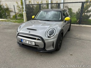 Mini Cooper SE Hatch,Top stav+zaruka 1800