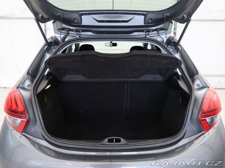 Peugeot 208 1.2PureTech,60kW,STYLE,MA 2017