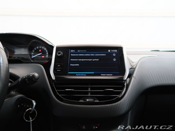 Peugeot 208 1.2PureTech,60kW,STYLE,MA 2017