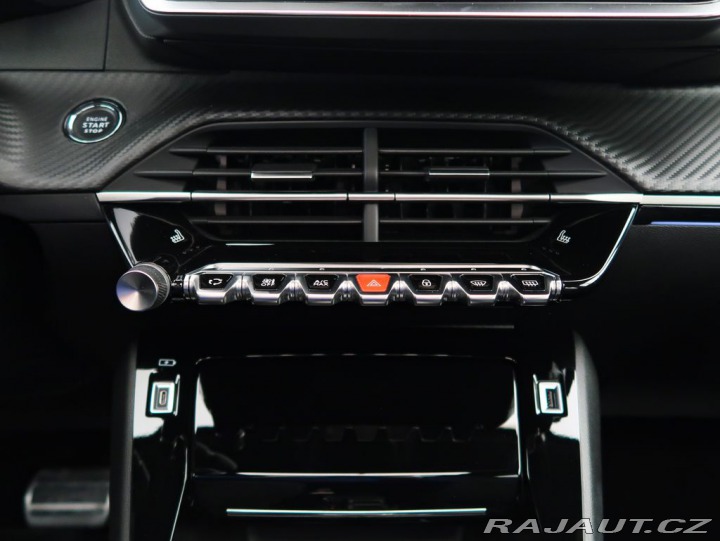 Peugeot 2008 ELECTRO,CZ,1Maj,e-GT,AT,5 2023