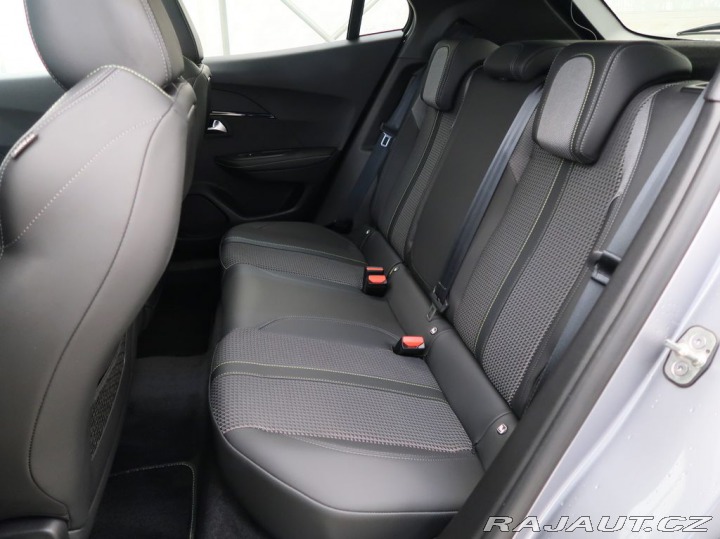Peugeot 2008 ELECTRO,CZ,1Maj,e-GT,AT,5 2023