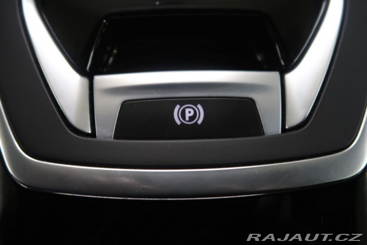 Peugeot 308 1.5HDi,CZ,AT 2020