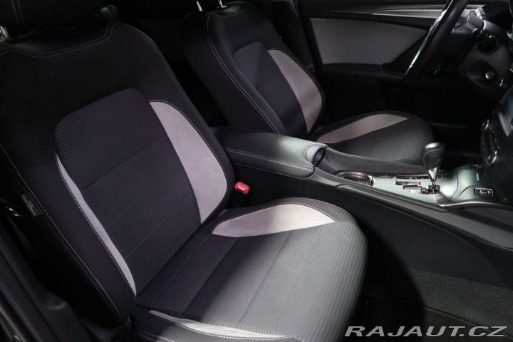 Toyota Avensis 1.8VVT-i,CZ,Executive,AT 2018