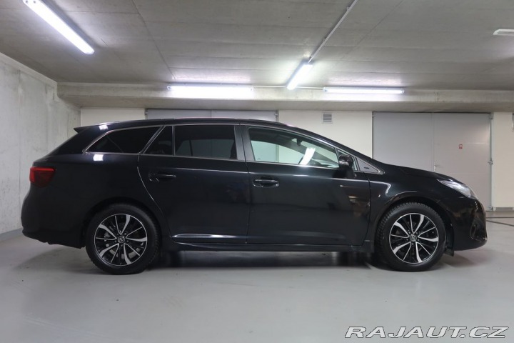Toyota Avensis 1.8VVT-i,CZ,Executive,AT 2018