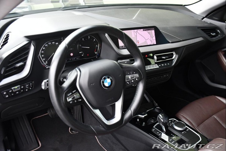 BMW 2 218d LED ČR 1M 2021