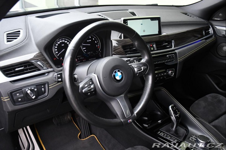 BMW X2 xDrive20i M-SPORT HUD ČR 2018
