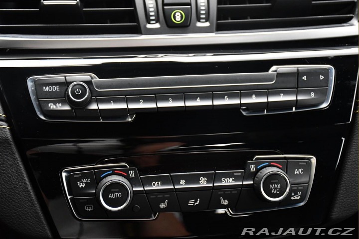BMW X2 xDrive20i M-SPORT HUD ČR 2018