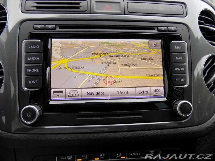 Volkswagen Tiguan 2.0TDI/4x4/DSG/PANO/NAVI/ 2013