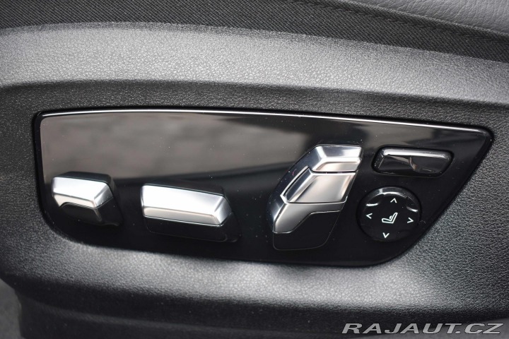 BMW 5 540i xDrive*REZERVACE* 2022