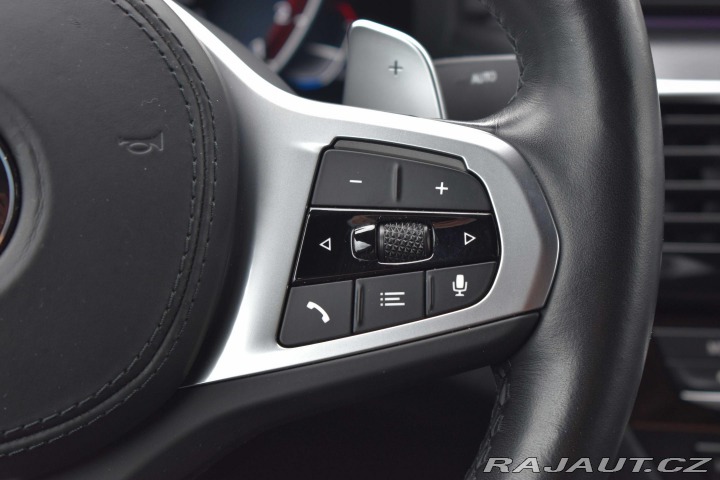 BMW 5 540i xDrive*REZERVACE* 2022