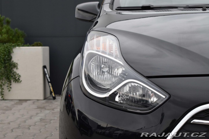 Hyundai ix20 1.6i 91kW REZERVACE 2019