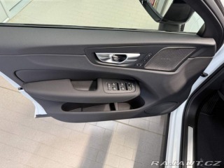 Volvo XC60 T6 AWD RECHARGE 2.0L 253+ 2025