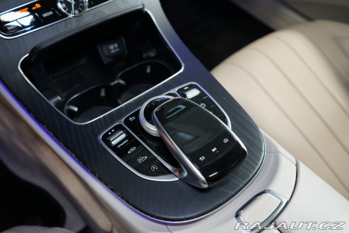 Mercedes-Benz E 350d*4MATIC*NAPPA*LED*CAR 2018