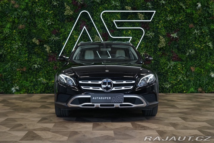 Mercedes-Benz E 350d*4MATIC*NAPPA*LED*CAR 2018