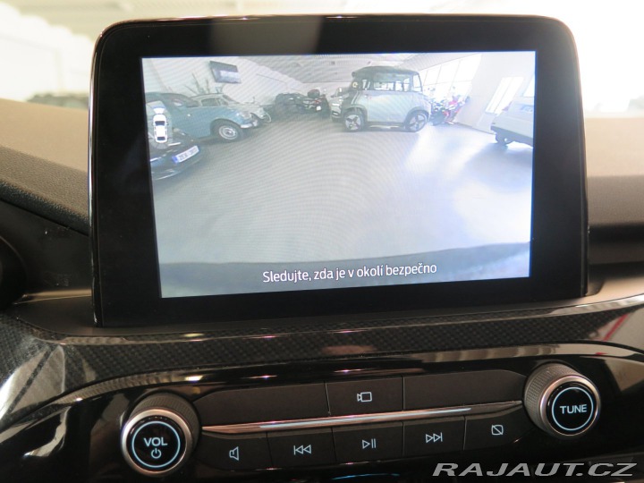 Ford Kuga 1.5TDCi,navi,360°,ST Line 2021