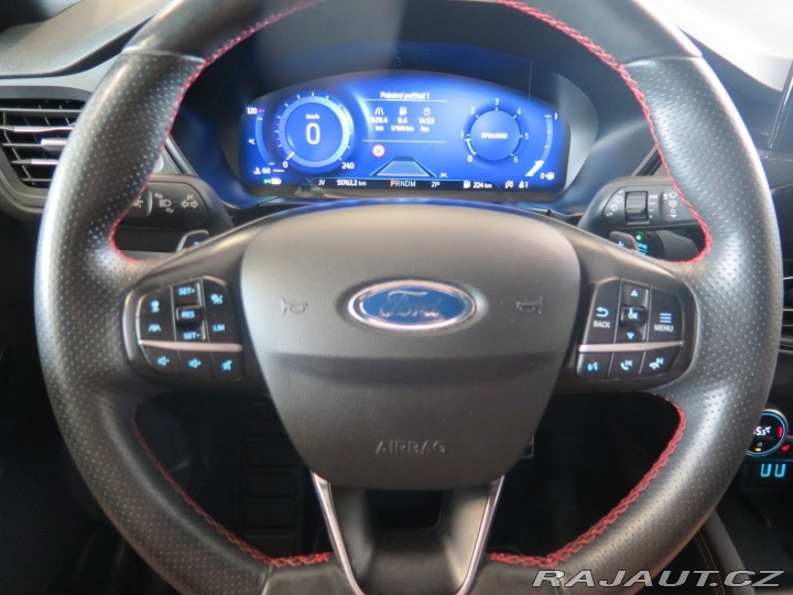 Ford Kuga 1.5TDCi,navi,360°,ST Line 2021