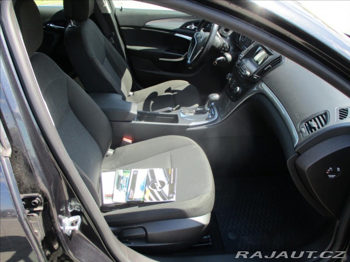 Opel Insignia 2,0 CDTi 96kw Automat CZa 2015