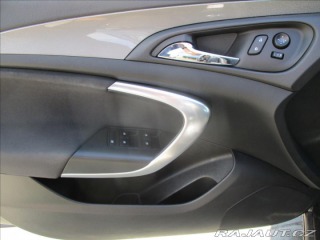Opel Insignia 2,0 CDTi 96kw Automat CZa 2015