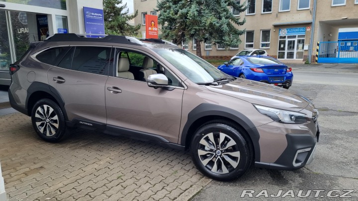 Subaru Outback 2,5 CVT Touring MY25.5 - 2025