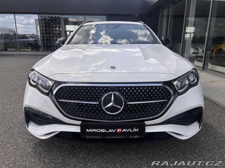 Mercedes-Benz E E 220d 4MATIC kombi AMG 2025