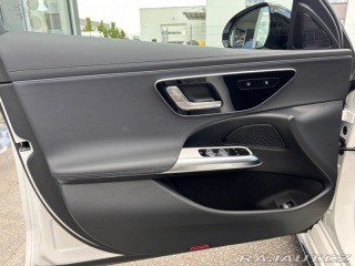Mercedes-Benz E E 220d 4MATIC kombi AMG 2025