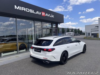 Mercedes-Benz E E 220d 4MATIC kombi AMG 2025
