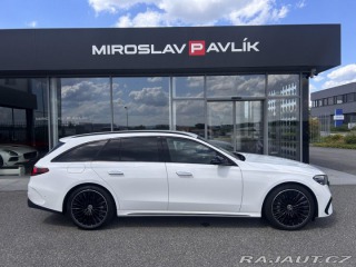 Mercedes-Benz E E 220d 4MATIC kombi AMG 2025
