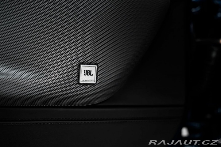 Ferrari Ostatní modely GTC4 Lusso 6.3 V12, DCT, PANO, DAYTO 2019