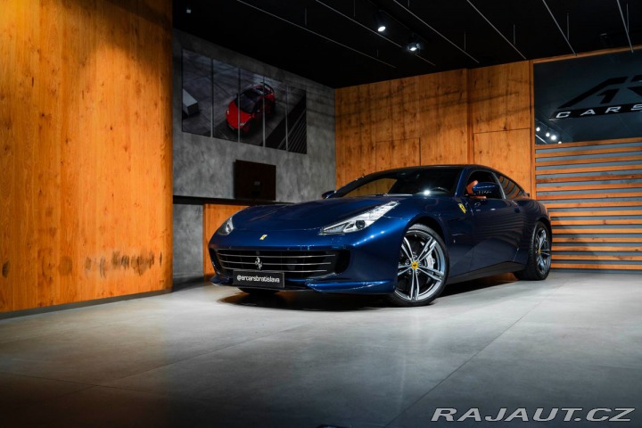 Ferrari Ostatní modely GTC4 Lusso 6.3 V12, DCT, PANO, DAYTO 2019