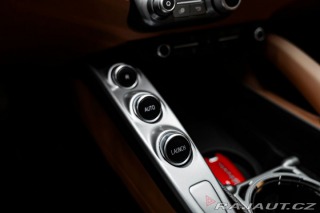 Ferrari Ostatní modely GTC4 Lusso 6.3 V12, DCT, PANO, DAYTO 2019