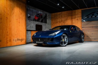 Ferrari Ostatní modely GTC4 Lusso 6.3 V12, DCT, PANO, DAYTO 2019