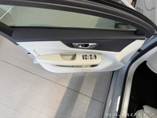 Volvo V60 T6 AWD RECHARGE 2.0L 253+ 2025