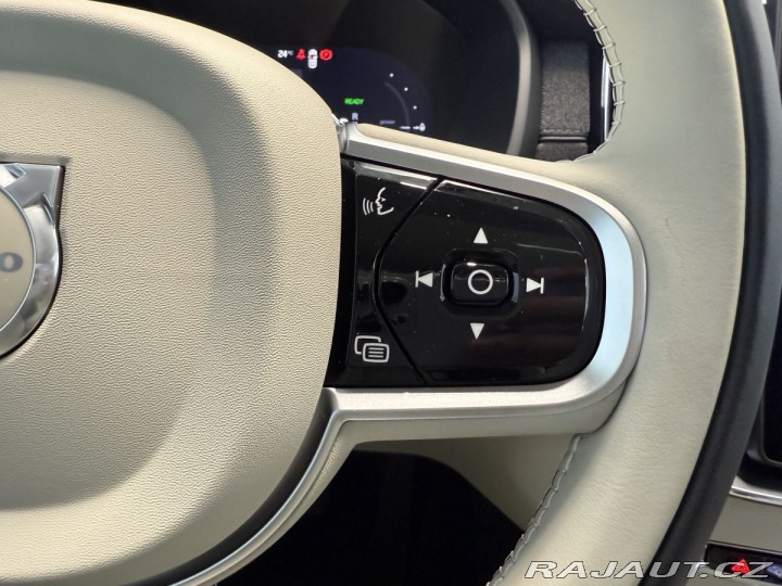 Volvo XC90 T8 AWD RECHARGE 2.0L 310+ 2025