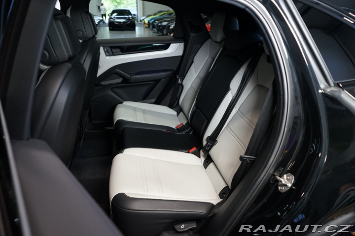 Porsche Cayenne COUPE*EHYBRID*PASM*INNO*B 2024
